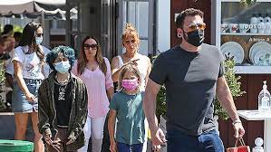 May 10, 2021 · ben affleck whisked his former flame jennifer lopez away on a private jet this past weekend, as the pair spent time together for the second time in just over a week by enjoying a romantic getaway. Ben Affleck Jennifer Lopez Have Lunch With Kids In Brentwood Photos Hollywood Life