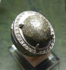 Natural akik yaman wulung pasir emas asli batu bukan sintetis bukan bacan garut jamrut king safir. 149 Cincin Emas Batu Akik Harga Rp 119ribu Inkuiri Com