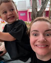 Emily Gatto (@emilymgatto) · Instagram photos and Reels