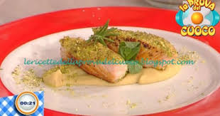 In alternativa potete abbinare il salmone in crosta di pistacchi a del riso basmati in bianco o dell'insalata fresca con pomodorini. Salmone In Crosta Di Pistacchi Con Humus Di Ceci Ricetta Natale Giunta Da Prova Del Cuoco