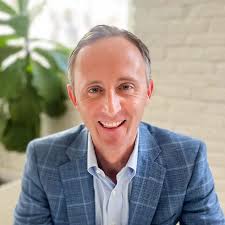 Jesse Reeder's Instagram, Twitter & Facebook