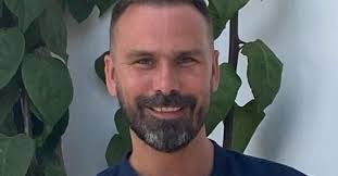 Brett Ring's Instagram, Twitter & Facebook