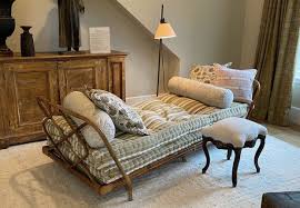 Pin On Vaughan In The Spotlight