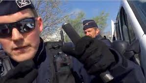 Calais : le Harcèlement policier des bénévoles