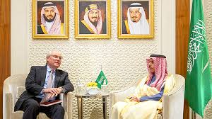 تعد بوابة وزارة الصحة السعودية واجهة إعلامية إلكترونية لنشر معلومات صحية دقيقة ومدخلاً إلكترونياً لكل ما تقدمه الوزارة من خدمات. ØµØ­ÙŠÙØ© Ø§Ù„Ø£ÙŠØ§Ù… Ø§Ù„Ù…Ø¨Ø¹ÙˆØ« Ø§Ù„Ø£Ù…Ø±ÙŠÙƒÙŠ ÙŠØ¨Ø­Ø« Ø­Ø±Ø¨ Ø§Ù„ÙŠÙ…Ù† Ù…Ø¹ ÙˆØ²Ø±Ø§Ø¡ Ø§Ù„Ø³Ø¹ÙˆØ¯ÙŠØ© ÙˆØ§Ù„ÙƒÙˆÙŠØª ÙˆØ§Ù„Ø¥Ù…Ø§Ø±Ø§Øª