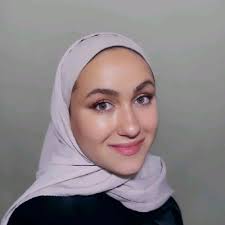 How to Read Non-Verbal Cues and Ease Tension