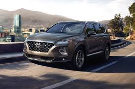 During our time behind the wheel on scenic roads outside park city, utah, my initial impression was that the new santa fe is a very smooth vehicle, and that theme comes through in a lot of different ways. Hyundai Santa Fe 2021 Price In Uae Reviews Specs April Offers Zigwheels