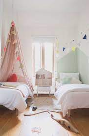 pin van pink op kids gedeelde kinderkamers kinderkamer gedeelde slaapkamer meisjes