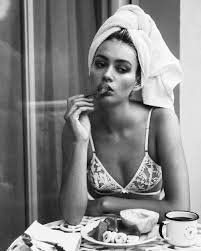 Black And White Model Photoshoot Pin On Women Femmes