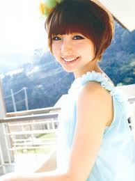 You can give this hairstyle a twist by having fringes or japanese bangs. 30 Cute Short Haircuts For Asian Girls 2021 Chic Short Asian Hairstyles For Women Hairstyles Weekly