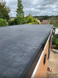 In essence classicbond and firestone rubbercover are the market leading brands for epdm rubber roofing membrane systems. Epdm Roofing Inova Space