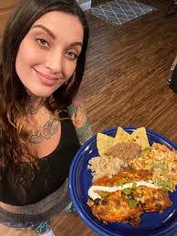 Desiree Hurd's Instagram, Twitter & Facebook