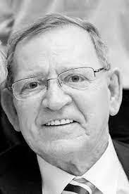 Clinton Isom's Instagram, Twitter & Facebook