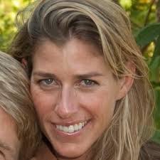 Sheila Swinson's Instagram, Twitter & Facebook