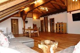 Friesach chalet rentals you've probably seen a chalet before even if you didn't realize it—the sharply angled roof and slotted sides of the buildings are unmistakable. Aktualisiert 2021 Wohlfuhloase Koglerhof Appartement In Friesach Tripadvisor