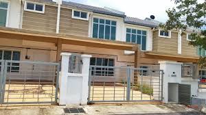 Rumah teres 2 tingkat pelangi semenyih. Rumah Teres 2 Tingkat Untuk Dijual For Sale Taman Pelangi Semenyih Oakberry 2 Semenyih Ejen Hartanah Berdaftar Rumah Untuk Dijual Di Bangi Serdang Seri Kembangan Kinrara Puchong Cyberjaya Putrajaya Salak Tinggi