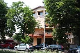 Pensiunea marylou situata in cartierul steaua de mare, la aproximativ 600 m de plaja consolidata si largita, ofera servicii turistice exceptionale pentru oaspetii care apreciaza conditii de cazare impecabile! Pensiunea Orhidee Eforie Nord Contact Direct