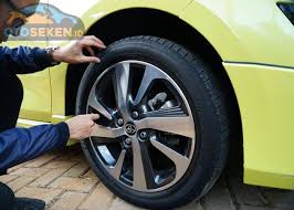Maybe you would like to learn more about one of these? Segini Tekanan Angin Ban Mobil Yang Ideal Banyak Yang Nyepelein Gridoto Com