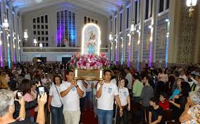 A história de nossa paróquia remete ao final do século xix, quando a cidade de campinas sofria uma grande epidemia de febre amarela, tendo a população devastada por esta epidemia. Paroquia N Sra Auxiliadora De Campinas Encerra As Comemoracoes Da Padroeira Salesianos