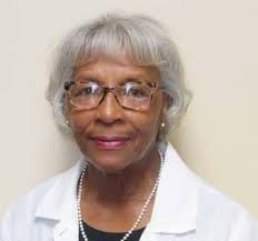 Lillie Giles's Instagram, Twitter & Facebook