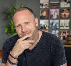 DJ LIFE MAG, Vol.4 No.3 Gryffin by DJ LIFE MAG