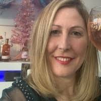 Marcia Skinner's Instagram, Twitter & Facebook