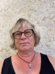 It's Monday Wilma..time to get the day started …😃