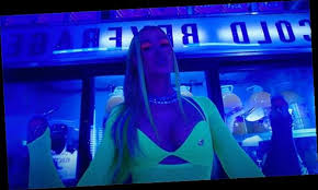 More by iggy azalea & tyga. Iggy Azalea Pops Her Backside In Sheer Green Jumpsuit In Sexy New Video With Tyga Sip It Showcelnews Com