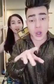 Lồi mắt đồng thời cả hai bên thường liên quan đến bệnh basedow, lồi mắt một. Loáº¡t Scandal Cá»§a Le DÆ°Æ¡ng Báº£o Lam TrÆ°á»›c Nghi Váº¥n Dan Dá»±ng Cáº£nh Bá»‹ Ä'anh Sao Viá»‡t Viá»‡t Giáº£i Tri