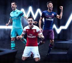 The competition was contested by 168 clubs split geographically across 12 groups of 14 teams. Les Nouveaux Maillots De Football Arsenal 2019