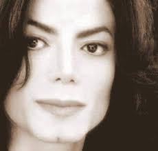 💞The paths of life and her wonders are infinite. There was a time like  never before when that love came and took my heart aways, that kind of love  unexplainable , unexpectedly