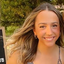 Mackenzie Lambert's Instagram, Twitter & Facebook