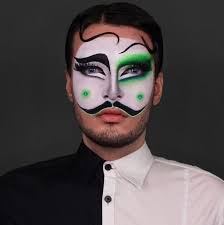 Iain Steele (iain8733)