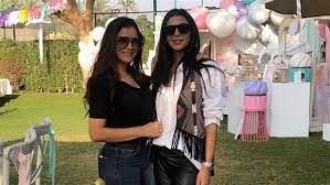 أعلنت الممثلة المصرية مي عمر عن حصولها على الإقامة الذهبية في دولة الإمارات. Ø±ÙŠÙ… Ø³Ø§Ù…ÙŠ ØªÙ‡Ù†Ø¦ Ù…ÙŠ Ø¹Ù…Ø± Ø¨Ø¹ÙŠØ¯ Ù…ÙŠÙ„Ø§Ø¯Ù‡Ø§ ØµÙˆØ±