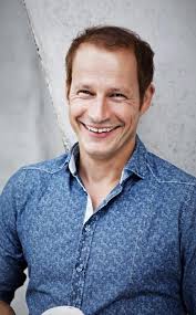 Alle Drachen in der Luft