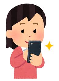 スマートフォンで写真を撮る人のイラスト（女性） | かわいいフリー素材集 いらすとや