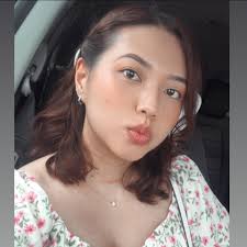 Kelly Trinh (@kelly.t.trinh) • Facebook