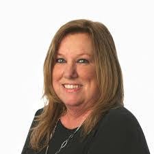 Diane Schemmel's Instagram, Twitter & Facebook