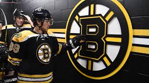 Hvězda nhl david pastrňák (25) se fanouškům na sociálních sítích svěřil se smutnou zprávou. Bruins Sign David Pastrnak To 6 Year Contract Worth 40 Million