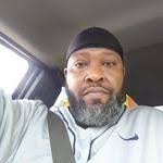 Larry Chaisson's Instagram, Twitter & Facebook