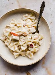 The cheesecake factory farfalle with chicken and roasted garlic. 753thmhffiu Vm