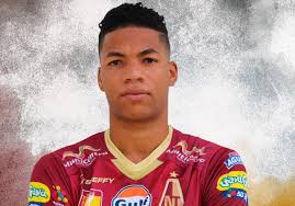 DEPORTES TOLIMA es un equipo que siempre pelea título: Carlos Robles, el  nuevo volante para la campaña 2018