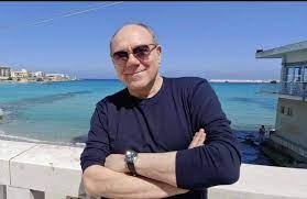 Recensita dalla lonley planet, dalla cartoville del touring club da numerosi trafiletti su la stampa e giornali locali le cantine risso sono un punto fermo di torino in passato frequentate da cesare pavese e giovanni arpino ed oggi da personaggi del cinema italiano come carlo verdone e la torinese luciana littizzetto. Carlo Verdone Chi E Eta Altezza Vita Privata E Instagram