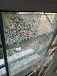 4mm clear tempered with faux crystals inlay (open base) construction glass top (no apron) mirrored sled base & shelf. Heat Treated Glass Morn Glass Best Architectural Glass Supplier