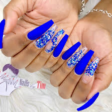 The highly viscous consistency allows for effortless work in the one stroke technique. I M Blessed To Be Fully Booked Up By These Long Claws And Know How To Wipe Clients This Set Took Me A Blue Acrylic Nails Blue Coffin Nails Blue Nail Designs