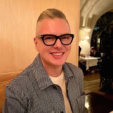 Today I celebrate 16 amazing years with Sephora!