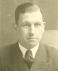 Das Gericht des Admirals der Kriegsmarinedienststelle Hamburg nahm am 20.  Mai 1940 seine Arbeit auf. Noch am selben Tag ergingen