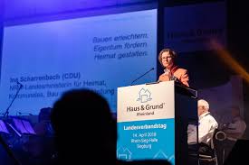Wenn sie nicht akzeptieren, werden sie weiterhin anzeigen sehen, aber es wird nicht ihren. Landesverbandstag 2018 Nrw Bauministerin Scharrenbach Hat Gute Neuigkeiten Fur Eigentumer Haus Grund Monchengladbach