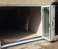 Bi fold doors are perfect for use as both an external or internal door. 3 Panel White Aluminium Bi Fold Door Folding Doors 2 U