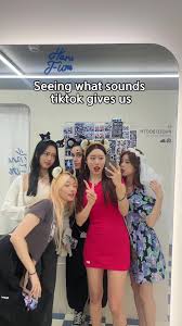 Momoland Tracy, Daisy & Others: TikTok Sounds Compilation